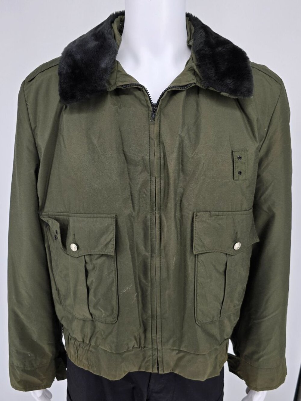 Vintage 1990s Horace Small Nylon Winter Patrol Jacket w/ Thinsulate Lining (46R)